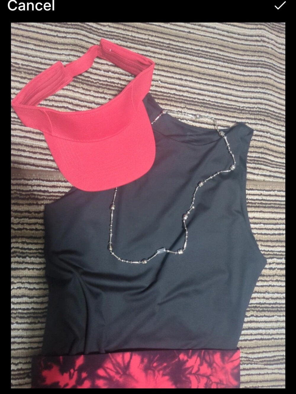 #0232 Red Performance Outfit - Picture 6 of 12